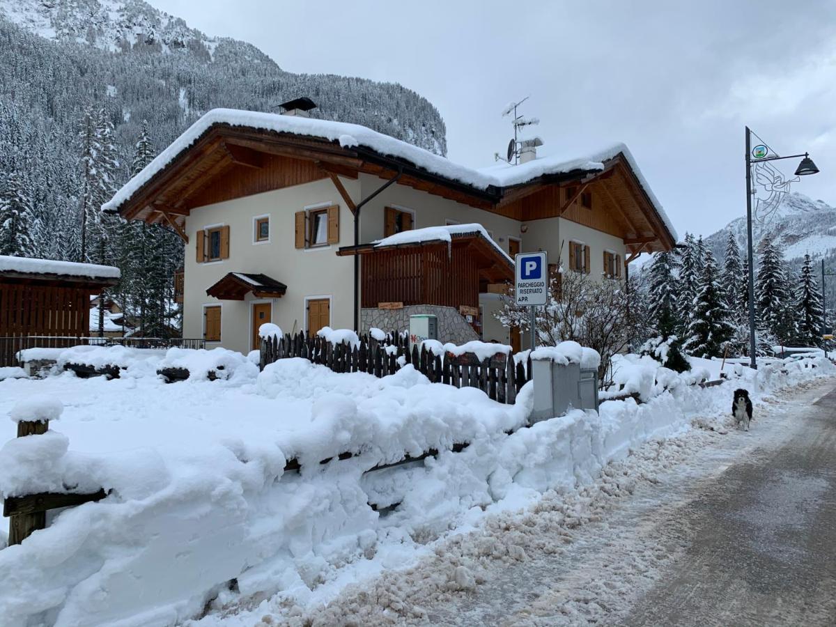 Appartamenti Cleva Canazei Dolomiti Luaran gambar